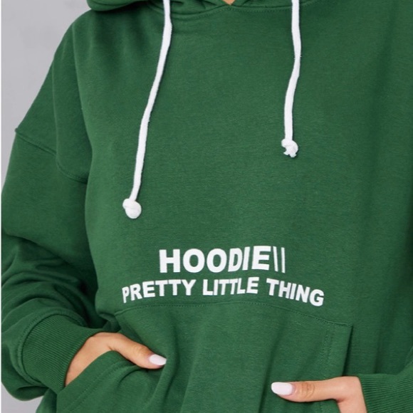PRETTYLITTLETHING Forest Green Oversized Graphic Print Pocket Front Hoodie S NEW - Picture 4 of 7